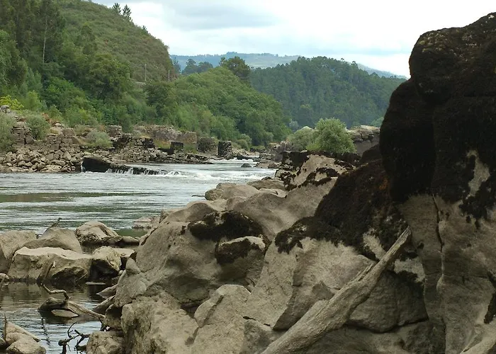Летний дом Cantinho Do Cantador Riba de Mouro